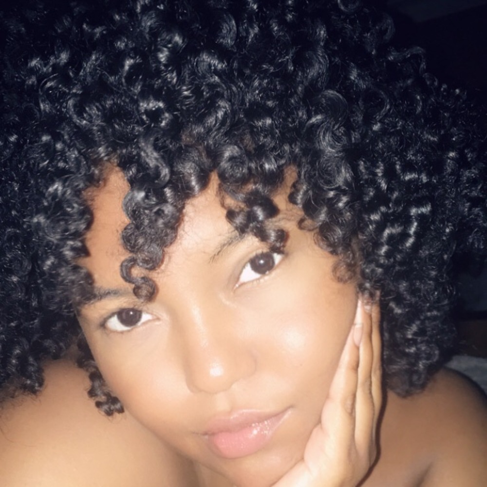 Meet your Posher, Camille
